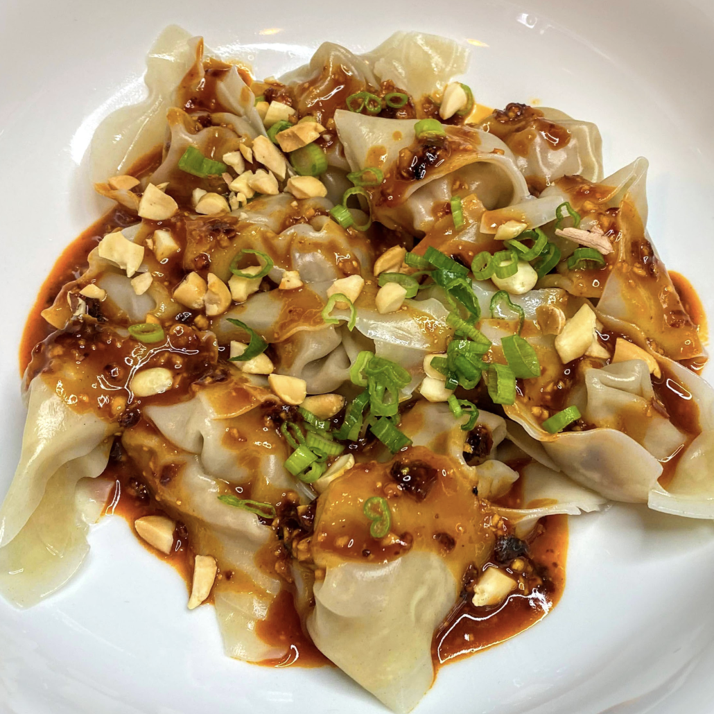 Red Oil Wonton (紅油炒手)