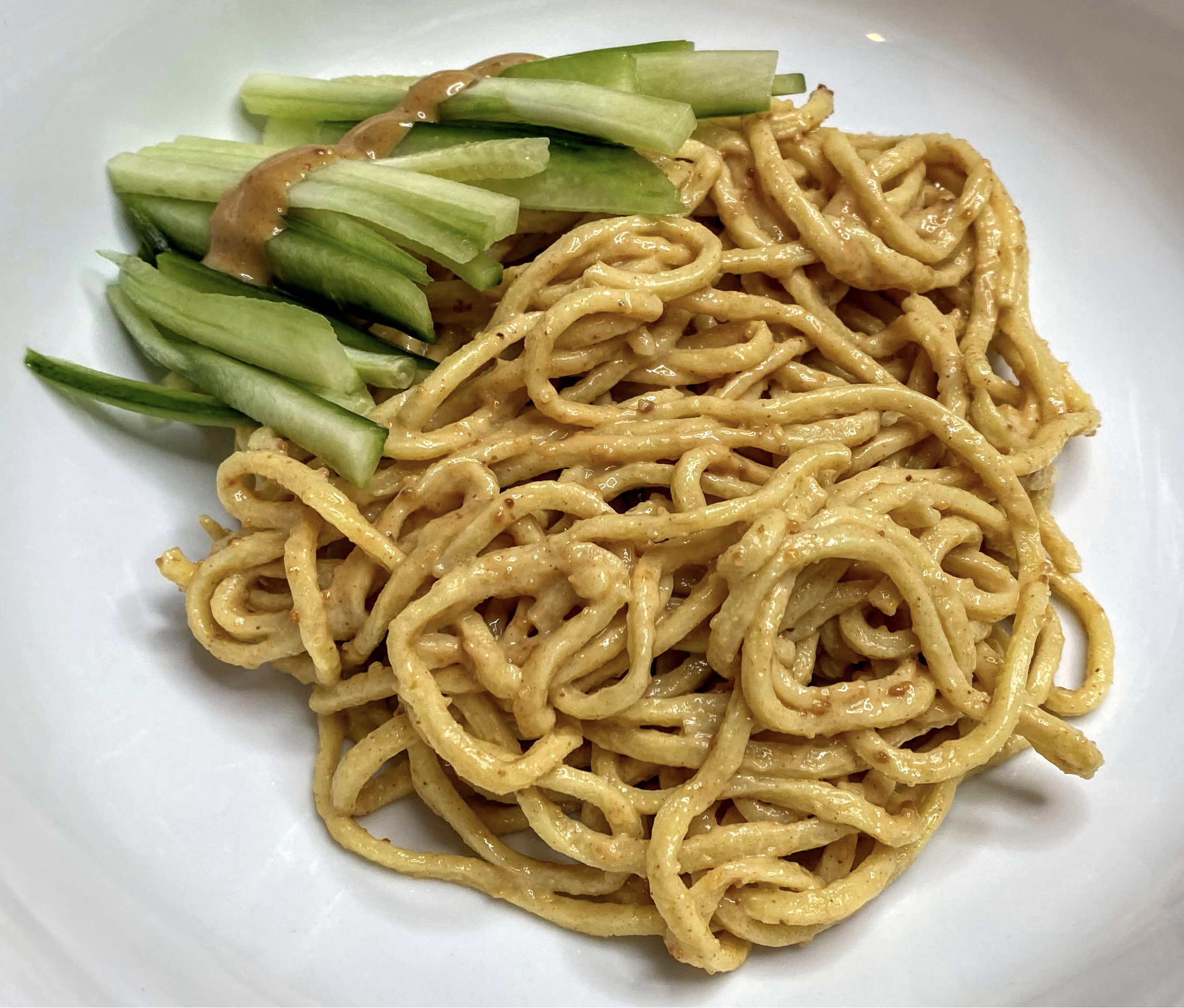 Peanut Butter Noodles (花生醬拌麵)